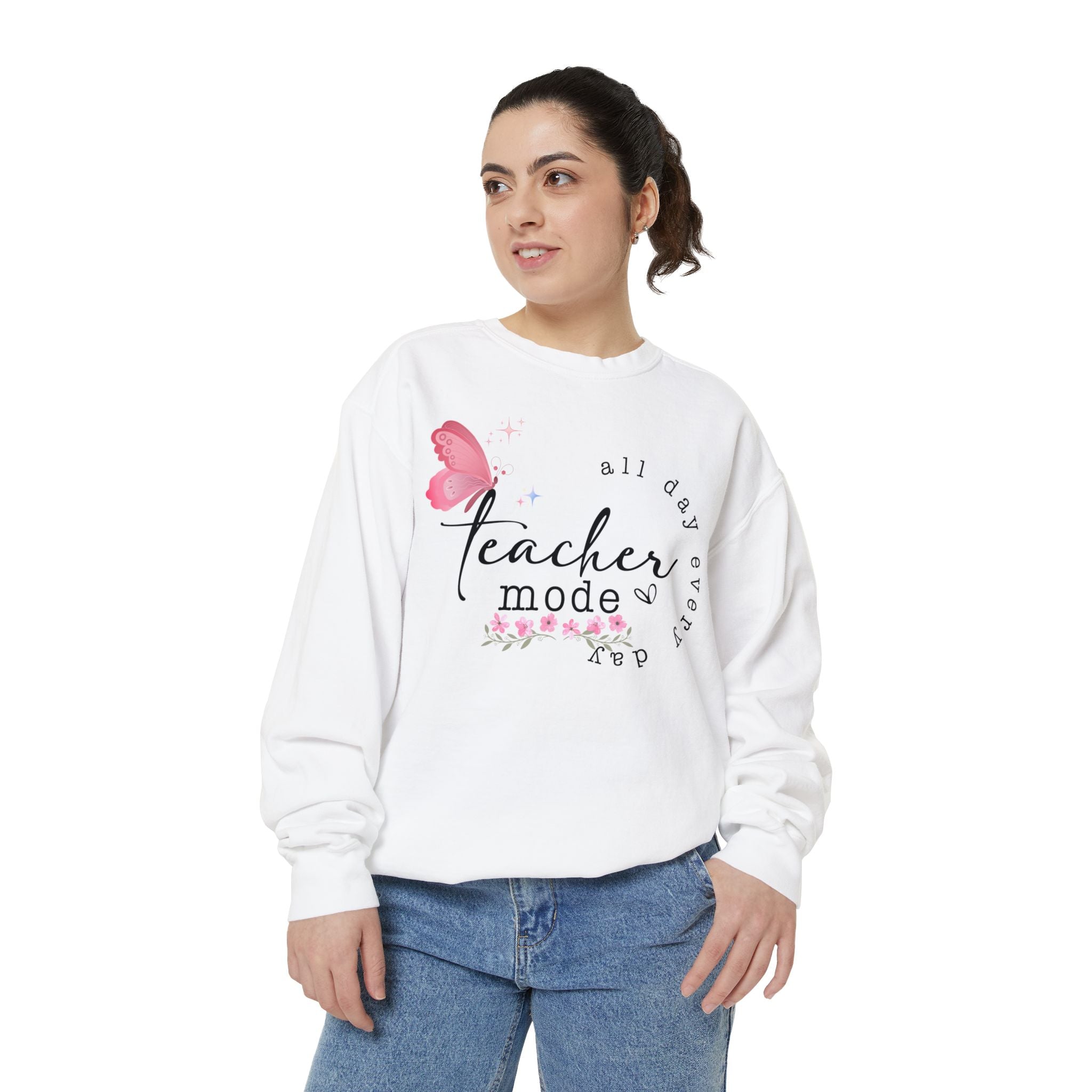 Teacher Mode Crewneck Sweatshirt: Teach Sweatshirt for Daycare and Kindergarten